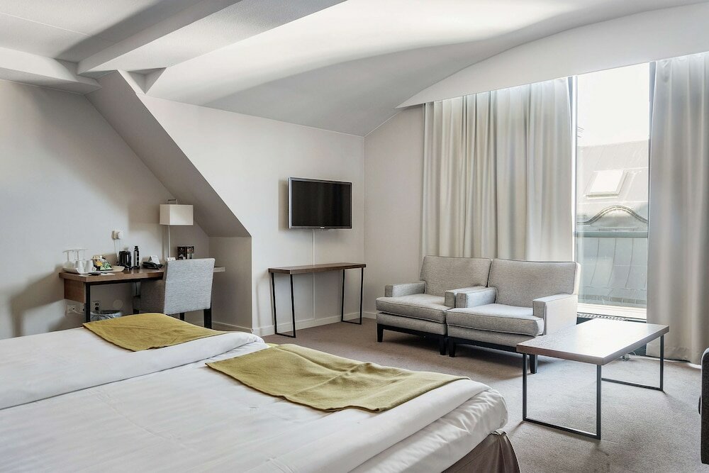 Фото Best Western Plus Plaza