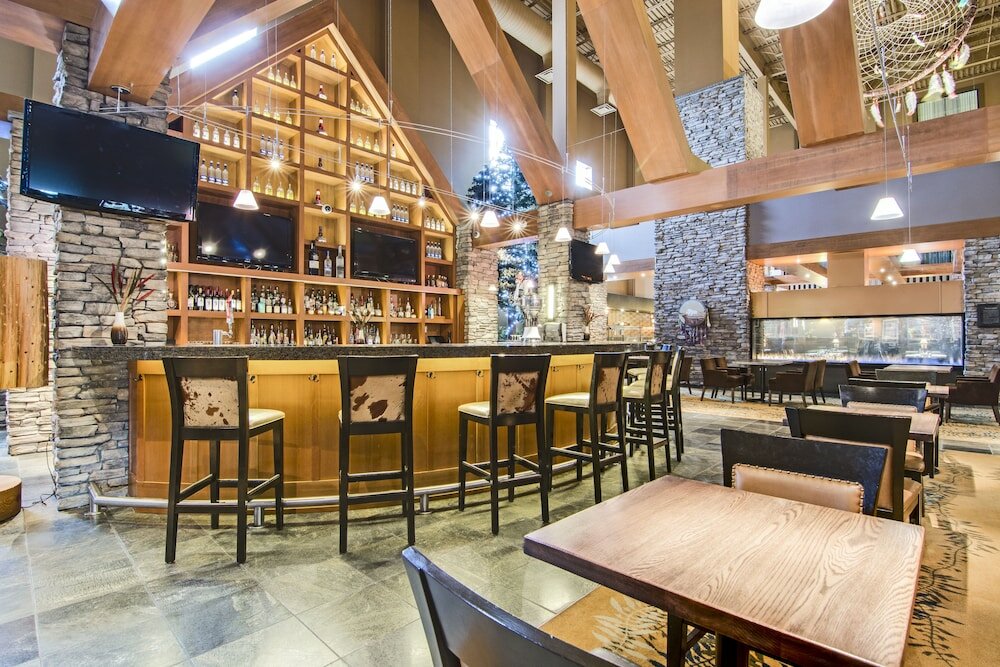 Фото Sawridge Inn & Conference Centre Edmonton South