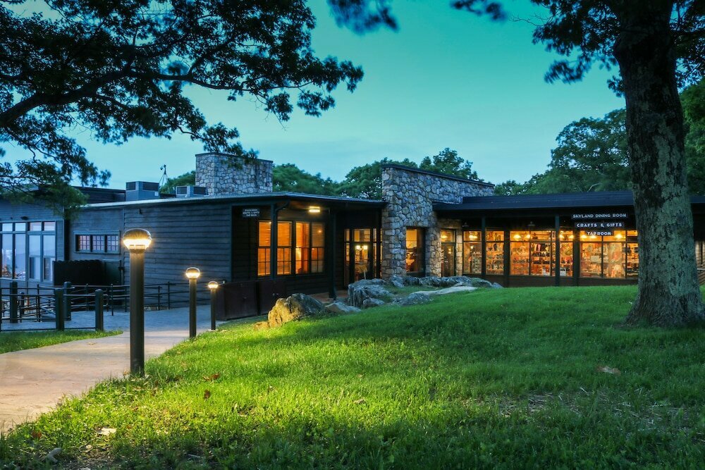 Hotel Big Meadows Lodge, Commonwealth of Virginia, photo