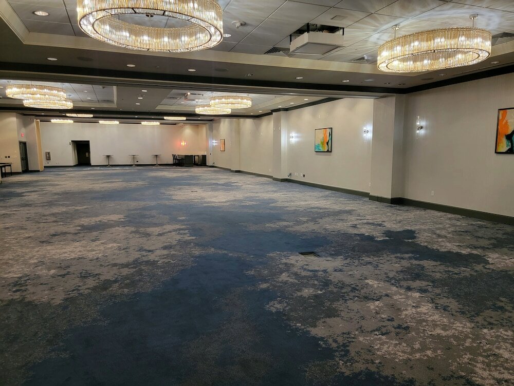 Фото Crowne Plaza Dallas Downtown