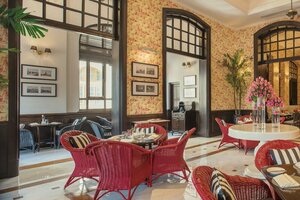 Гостиница The Strand Yangon