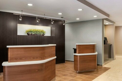 Гостиница Courtyard by Marriott Dayton North