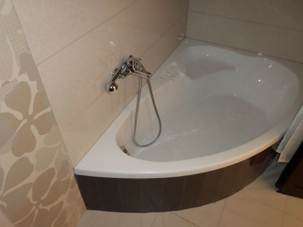 Фото Famissi Hotel