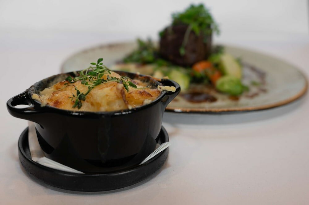 Фото Park Inn by Radisson Oslo Airport Hotel West