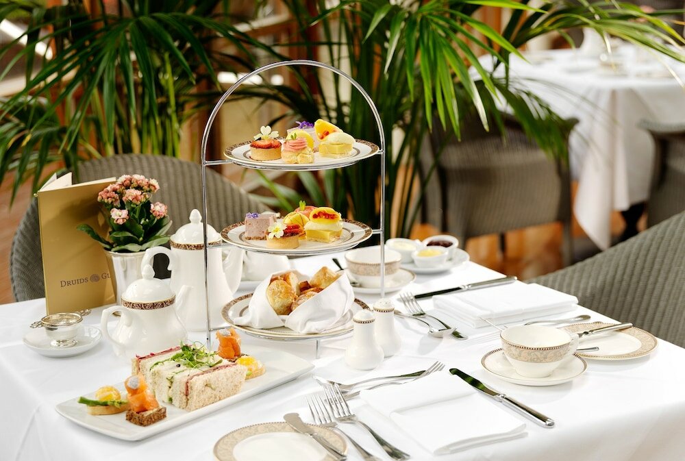 Фото Druids Glen Hotel & Golf Resort