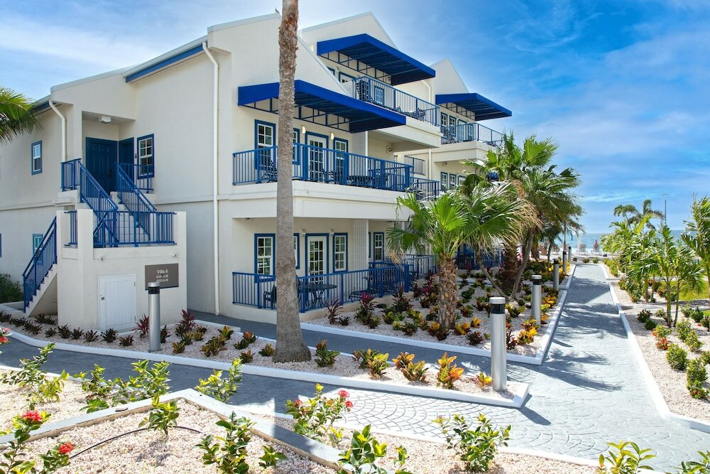 Фото Hilton Vacation Club Flamingo Beach St. Maarten