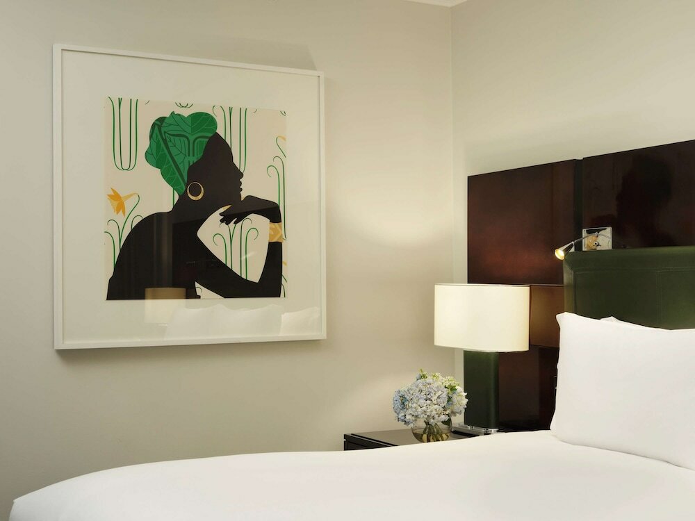 Фото Sofitel London St James