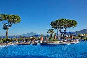 отель Hilton Sorrento Palace