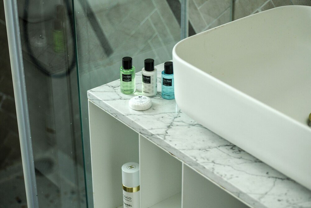 Фото Elegant 1br Dizengoff Apt by Sea N' Rent