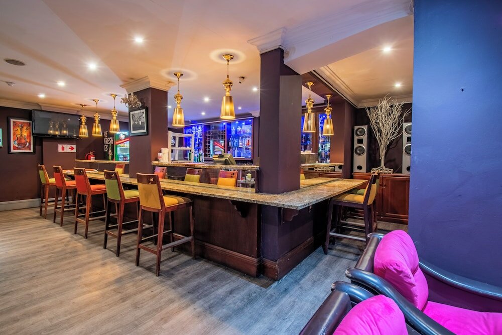 Фото Emakhosini Hotel on East