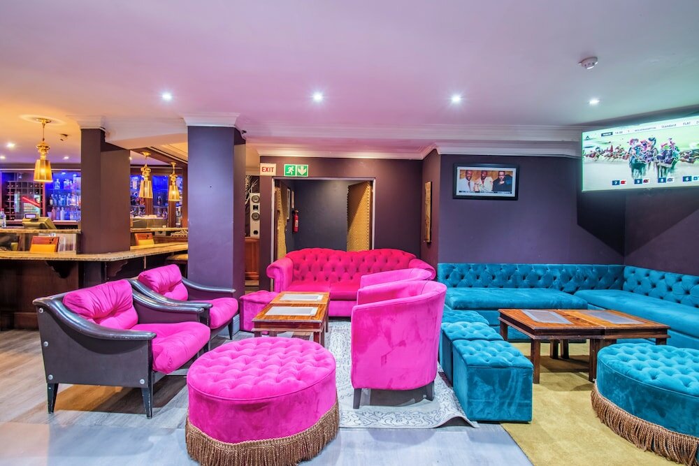 Фото Emakhosini Hotel on East