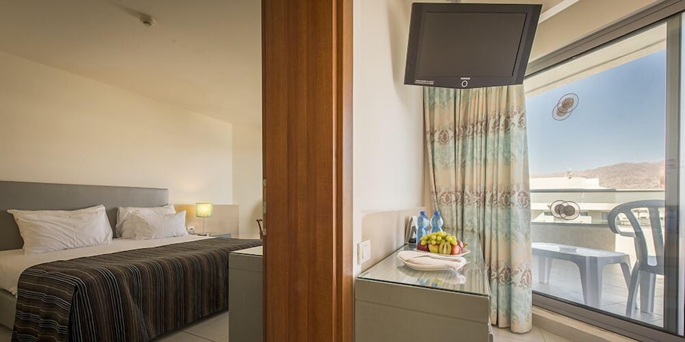 Фото Neptune Eilat by Dan Hotels