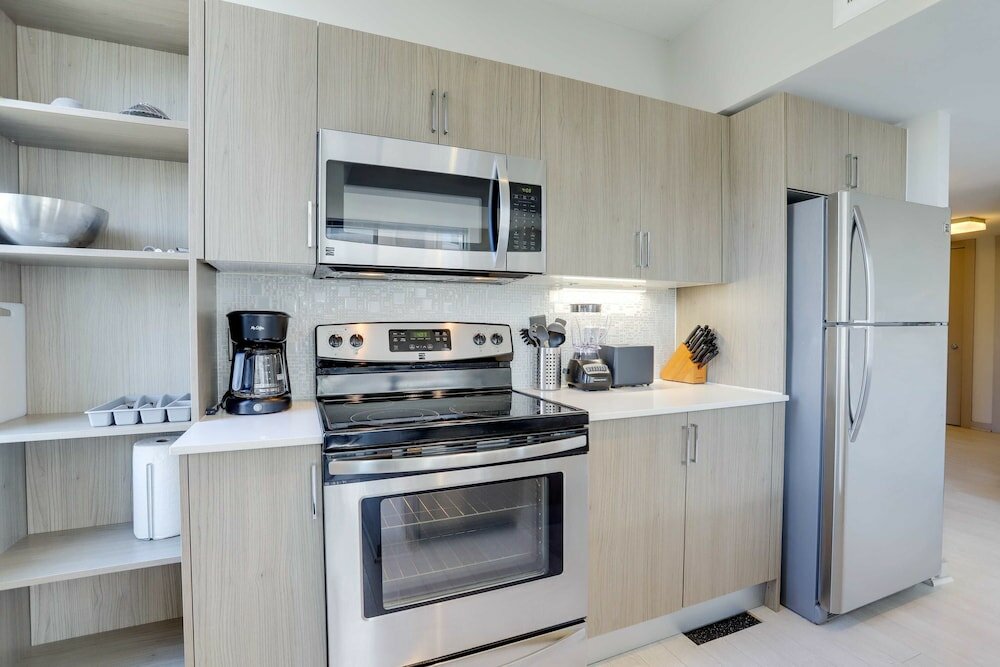 Фото Trendy n Exclusive Apto at Crystal City