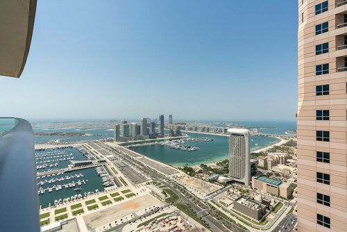 Апартаменты Whitesage - Fendi Apartment With Full Palm Jumeirah View в Джумейре