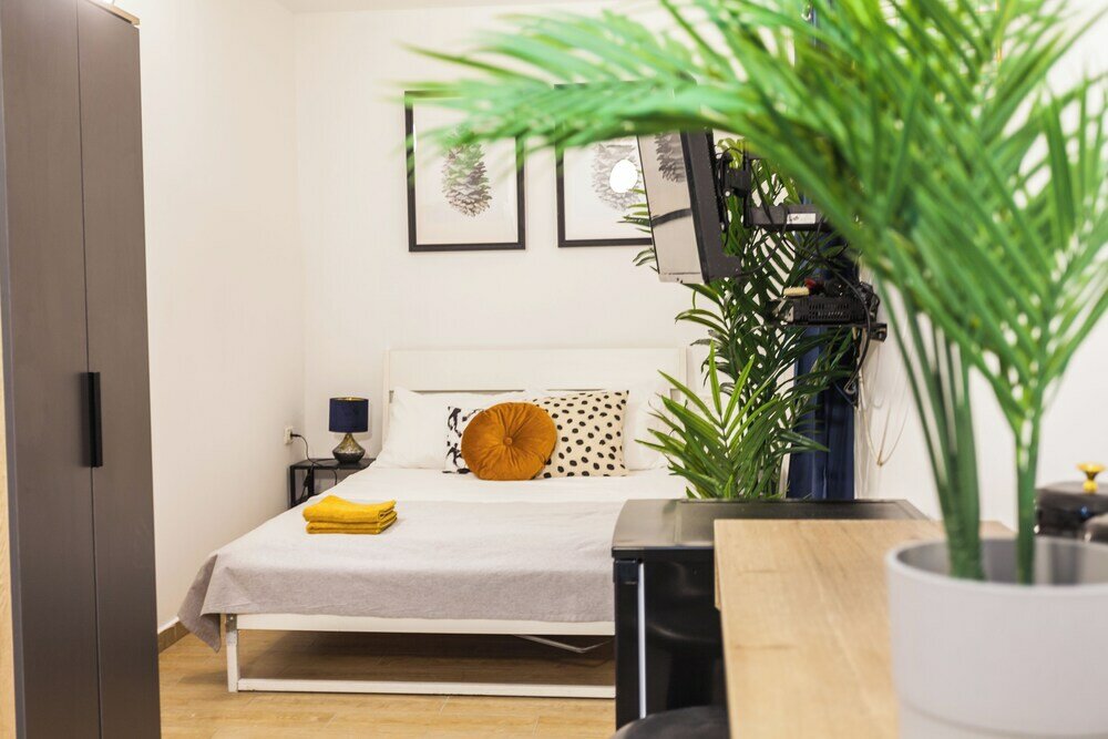 Фото HaYarkon Apartments