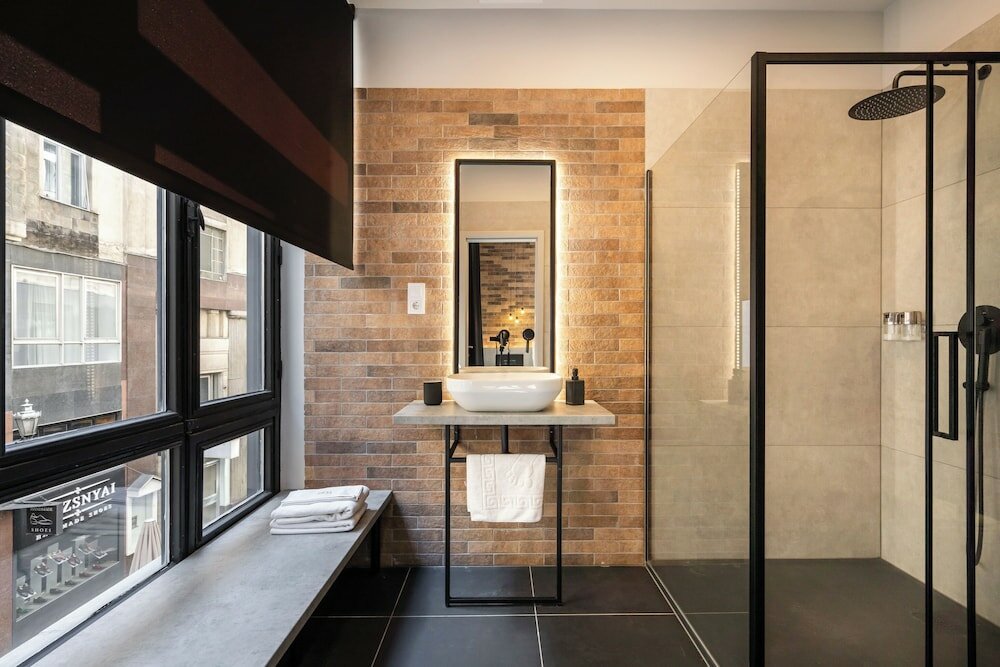 Фото Vaci Boutique Loft Suites by Bqa