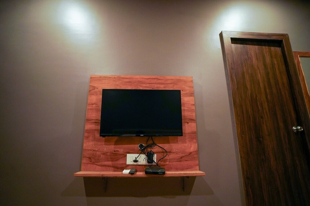 Фото Hotel Shree Shell Inn