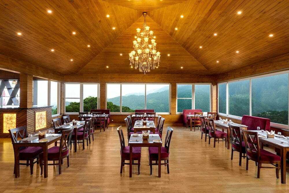 Фото Lemon Tree Hotel Mcleodganj