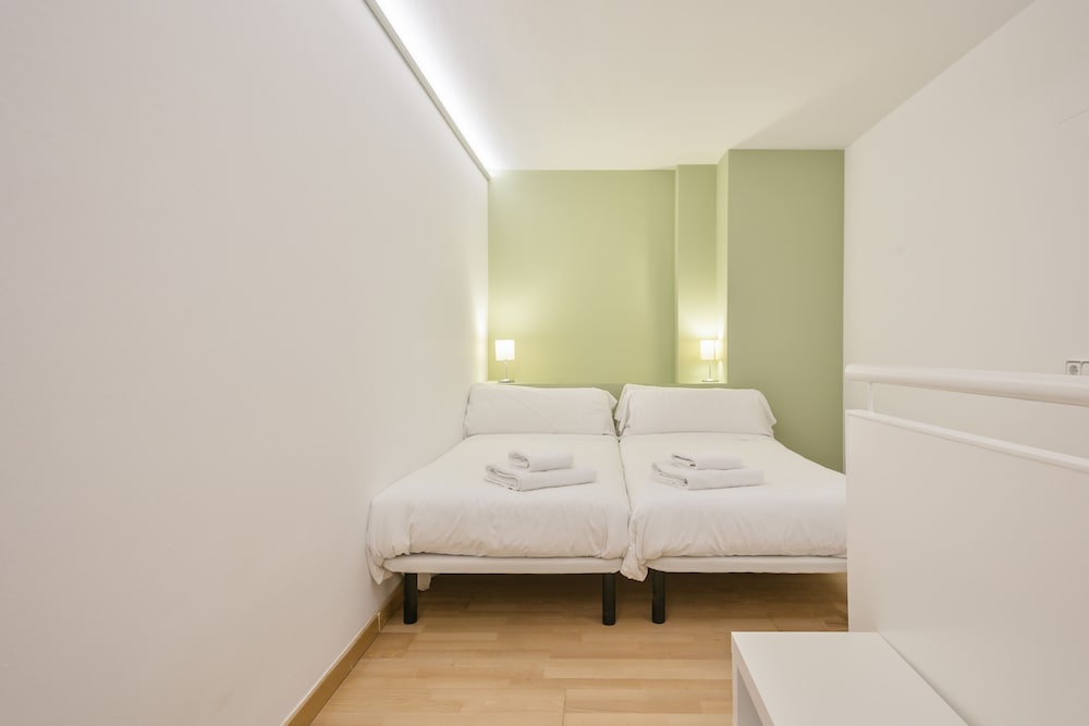 Фото Inside Barcelona Apartments Princep