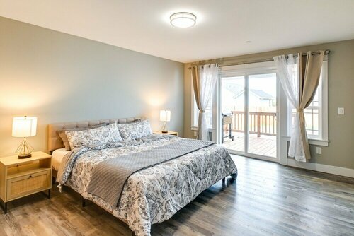 Гостиница Ocean Shores Home w Game Room - Walk to Beaches!