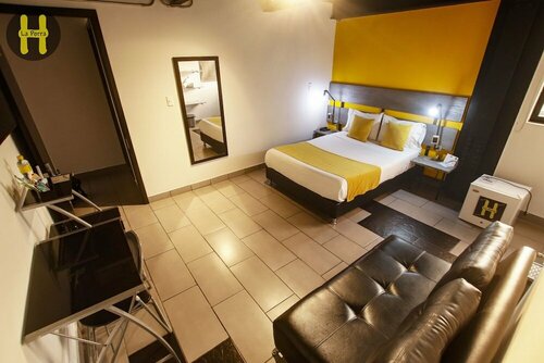 Гостиница La Porra Hotel в Санта-Росе-де-Кабаль