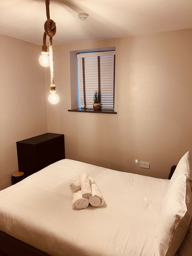 Фото Woodbury 2-2