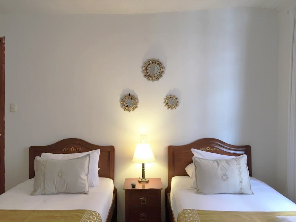 Фото Hotel Katari Plaza de Armas Cusco