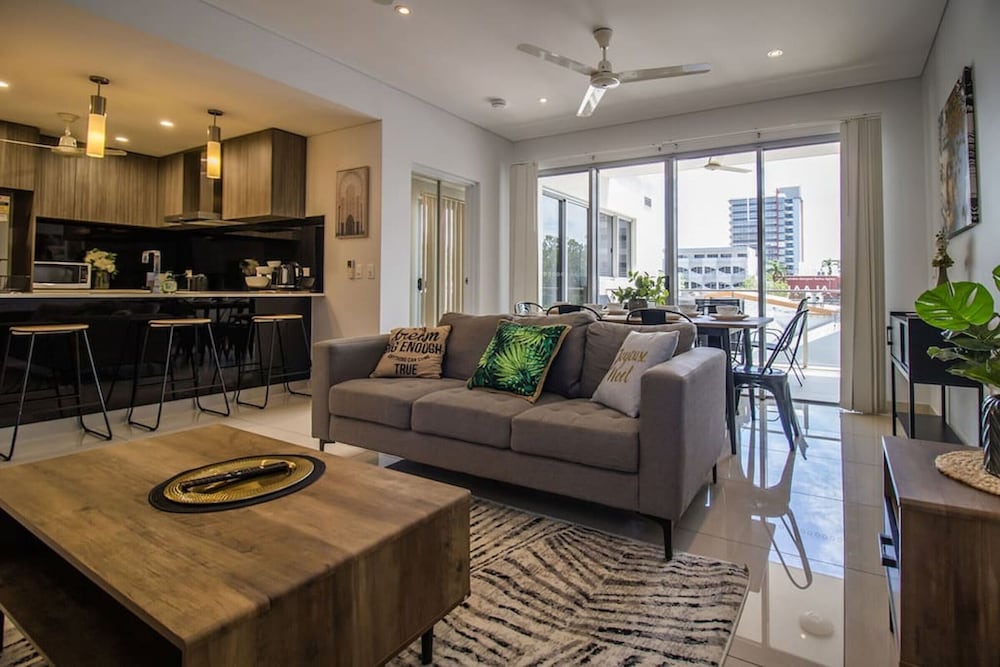 Фото Zen Central Cbd - 3 Bedroom Apartment