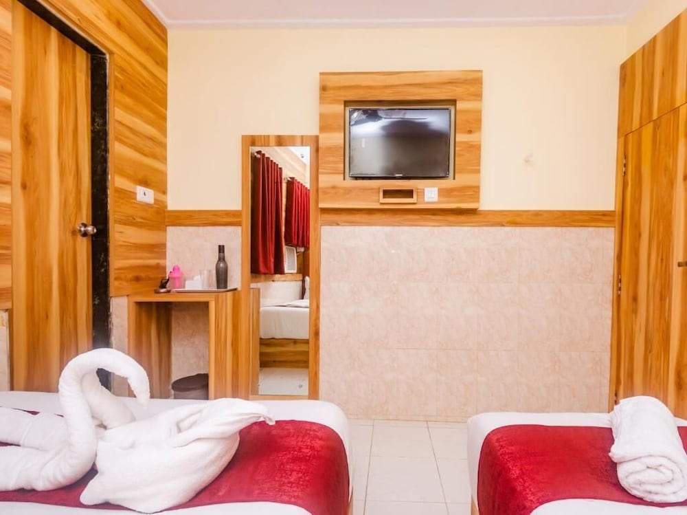 Фото Aman Hotel Cst