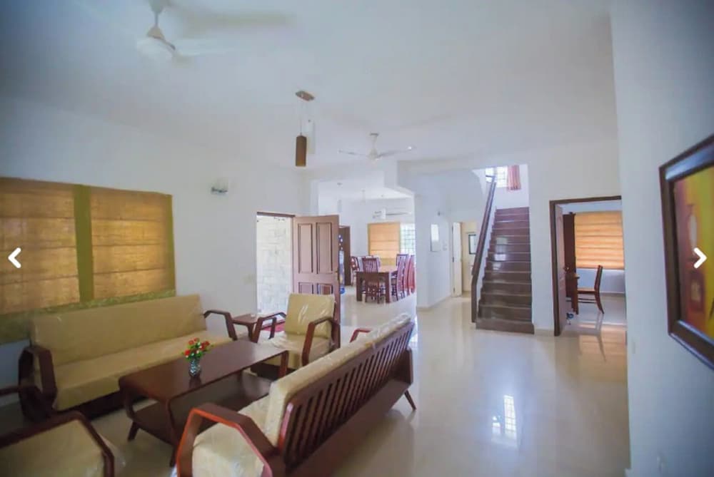 Фото Lush Garden Resort