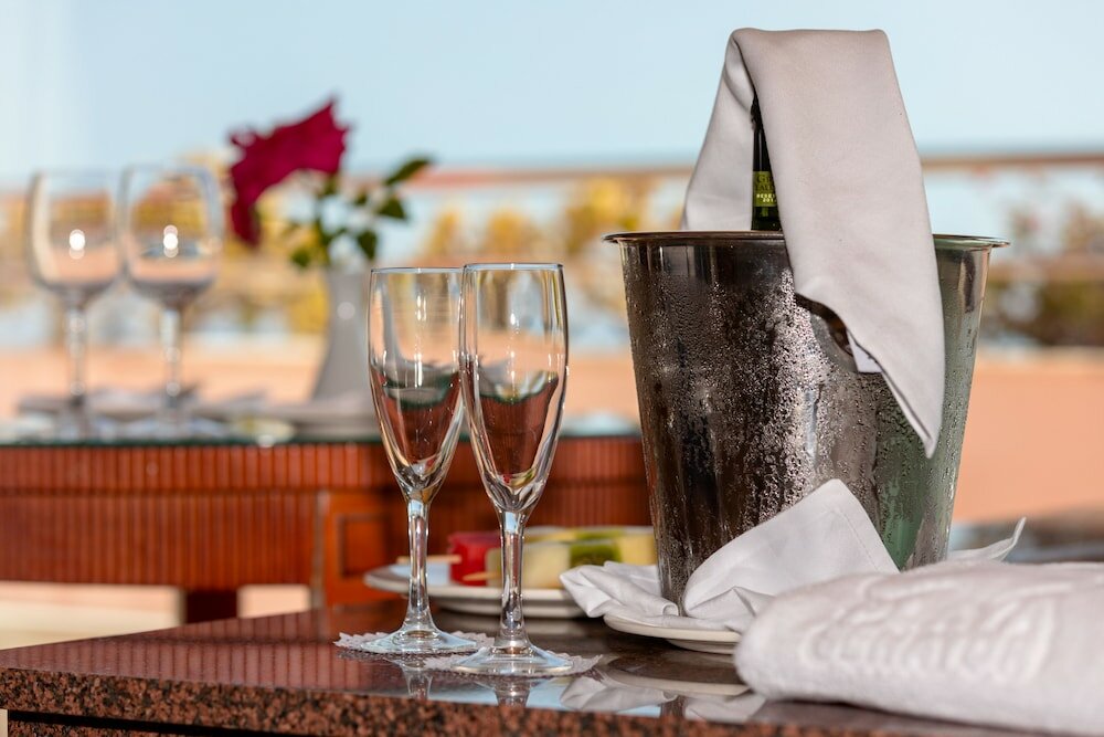 Фото Marbella Playa Hotel