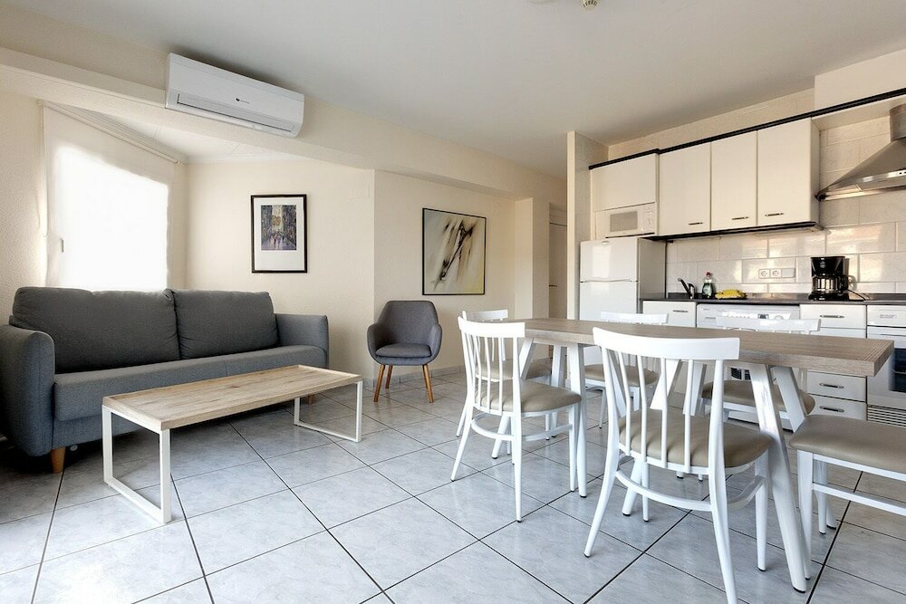 Фото Apartamentos Maurici Park