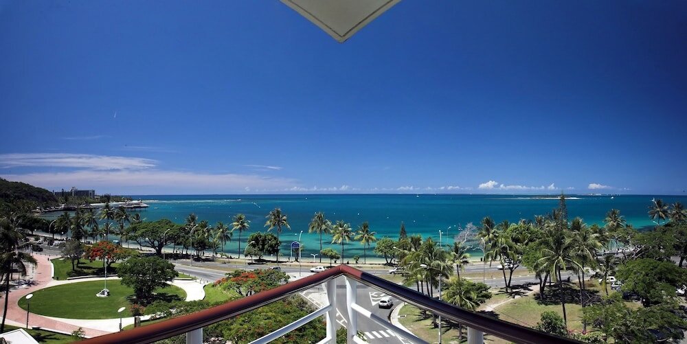 Фото Hilton Noumea La Promenade Residences
