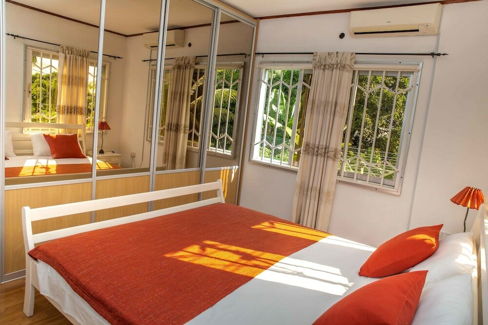 Фото The Orchard Holiday Home