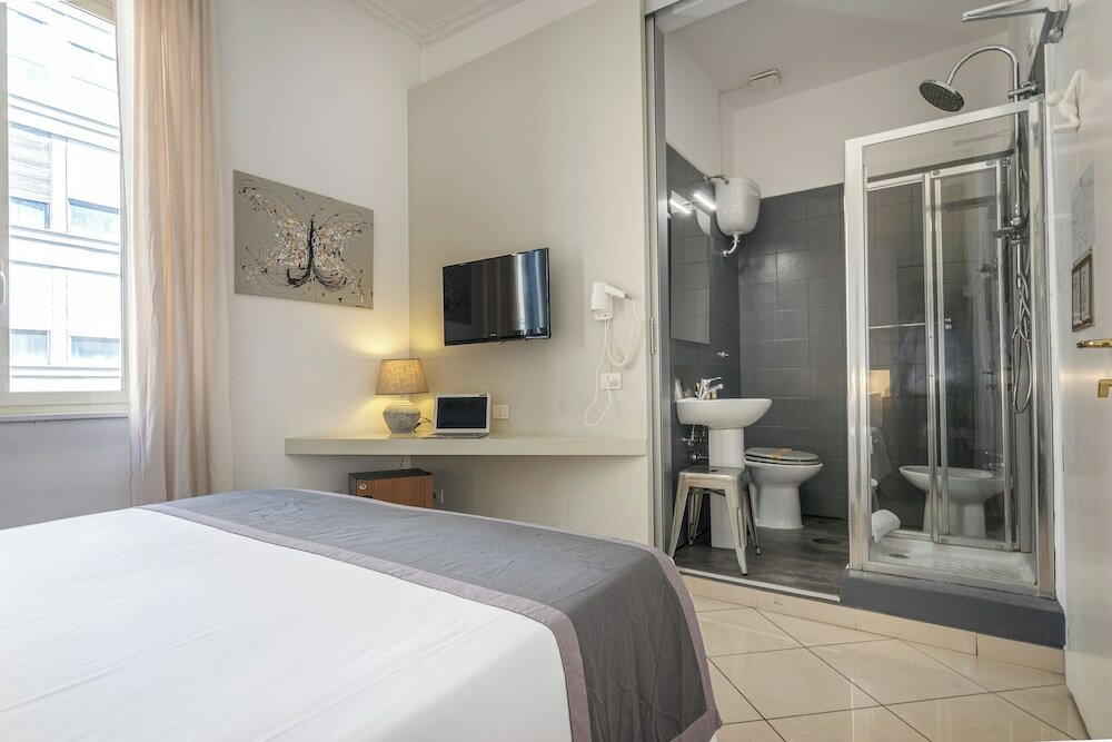 Фото Crossroad Hotel