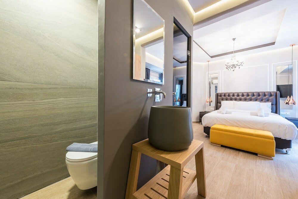 Фото Syntagma Luxury Living One LL1Apartments