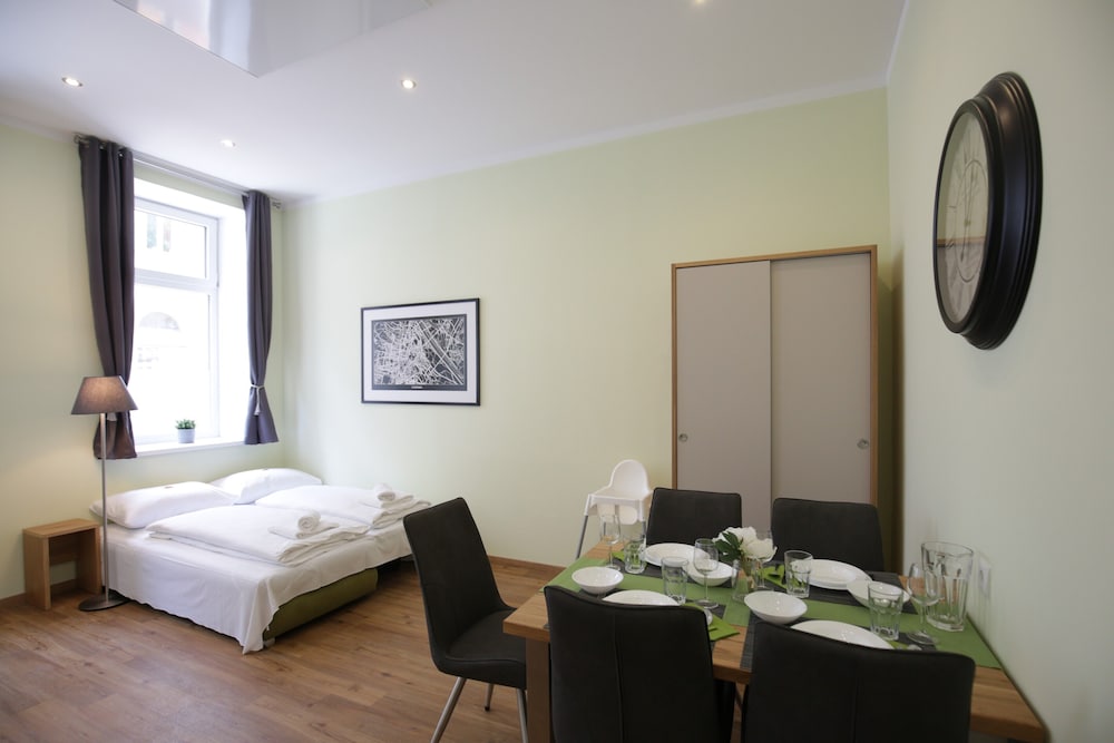 Фото Vienna Gold Apartments