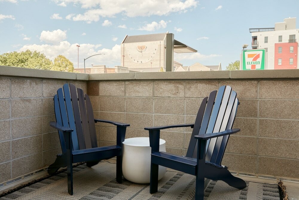 Фото Sonder at University Park