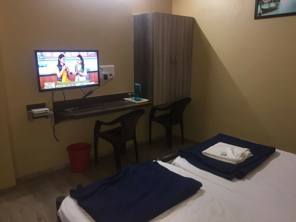 Фото Hotel Peacock