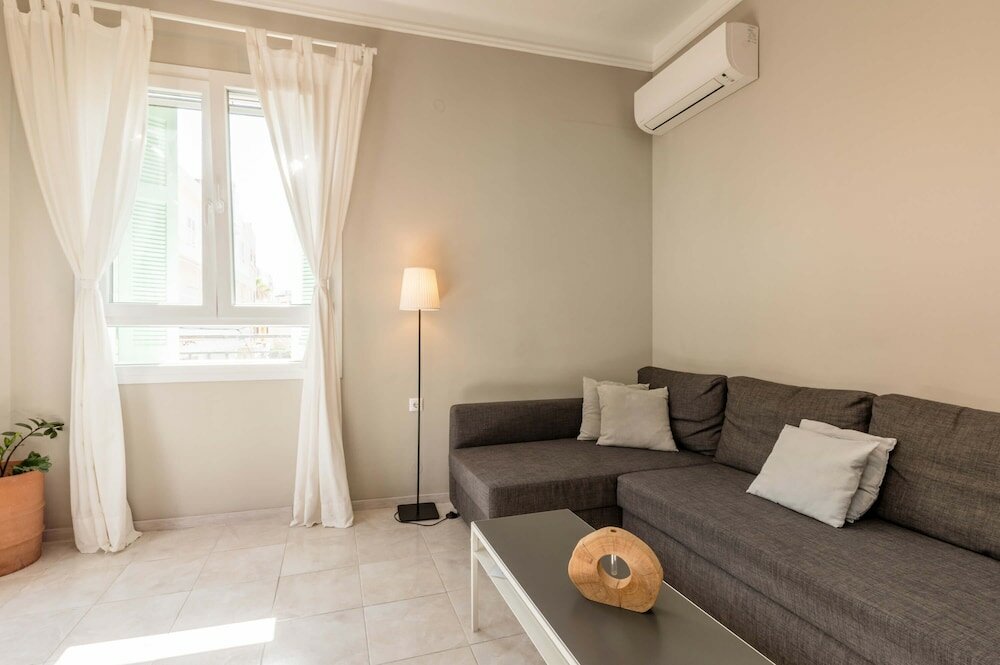 Фото The Central Boutique Αpartments