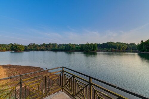 Гостиница Shantai by the lake