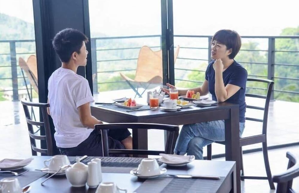 Фото Pine Hill Residence