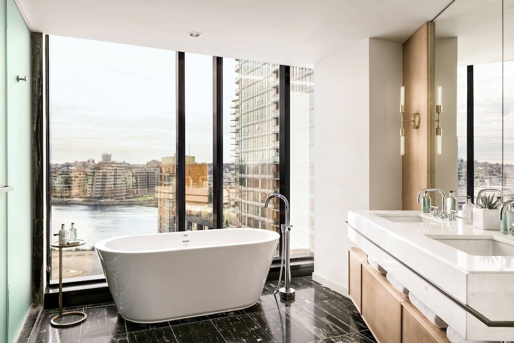 Фото Jw Marriott Parq Vancouver