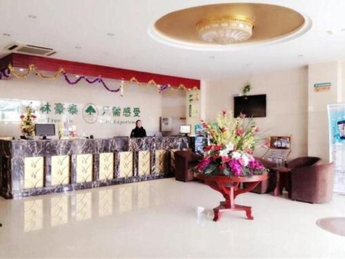 Гостиница GreenTree Inn Chuzhou Wandong International Car City Express Hotel в Чучжоу