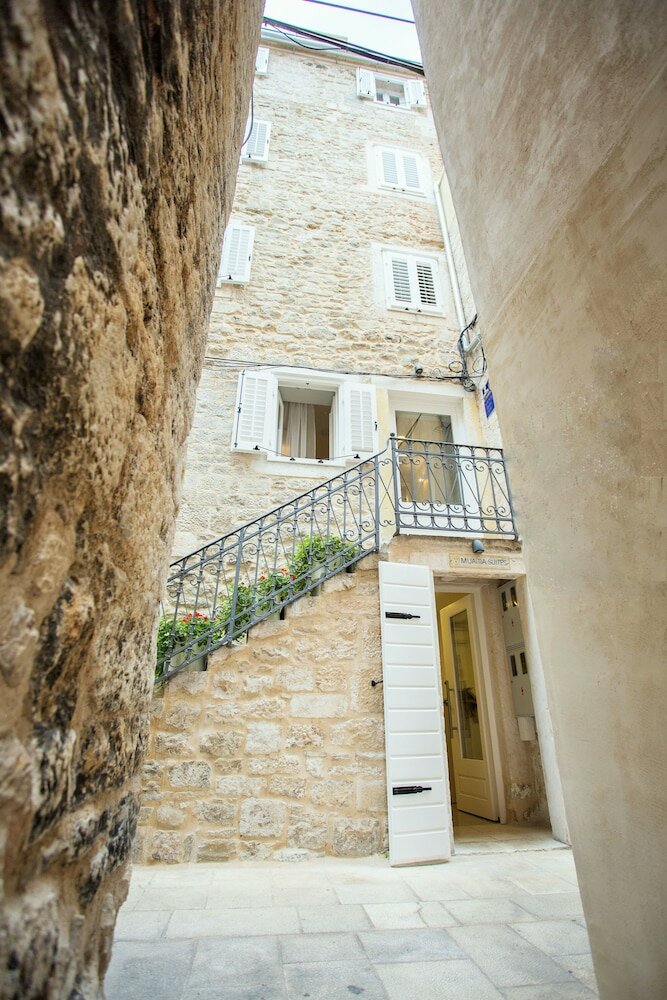 Фото Mijama Suites