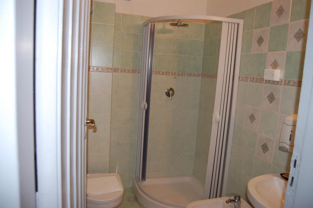 Фото Central House