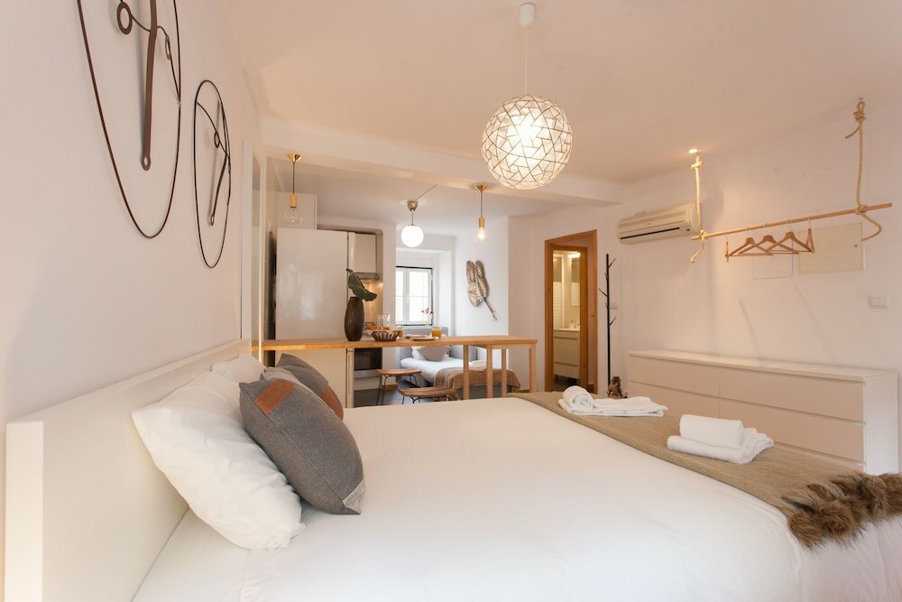 Фото Moniz Studio Apartment - by Lu Holidays
