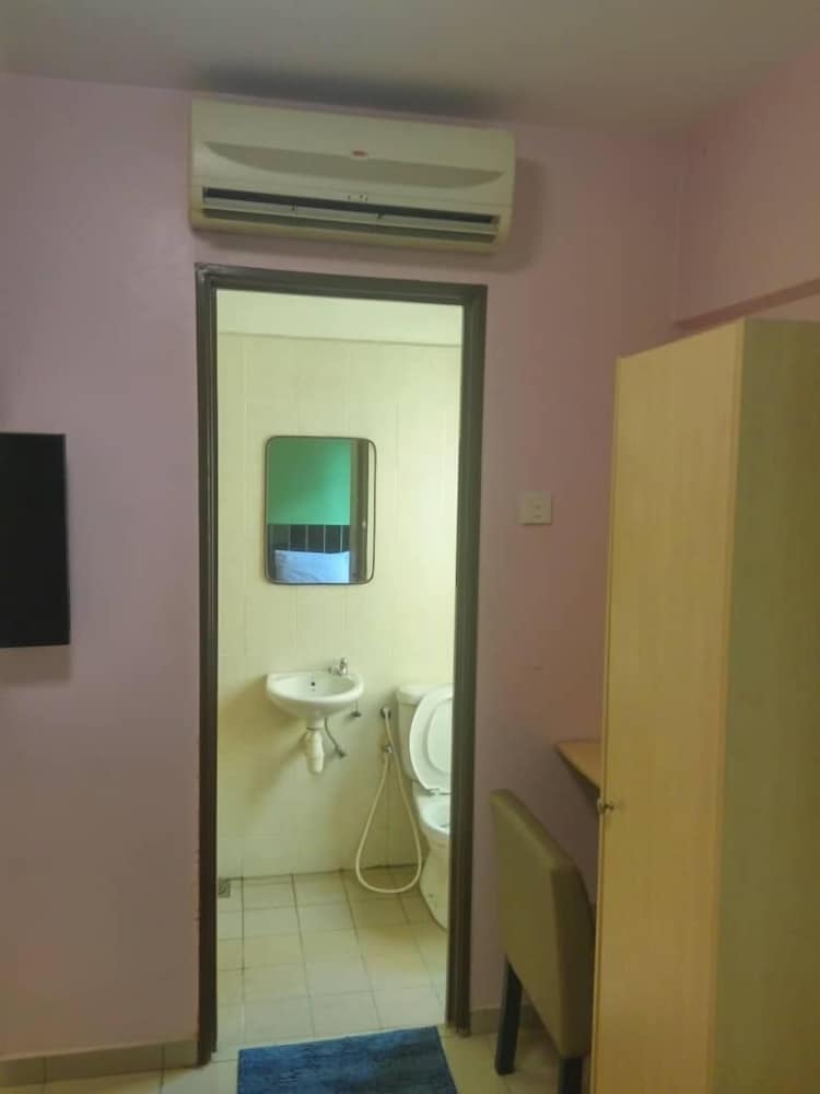 Фото Pudu Inn Hotel