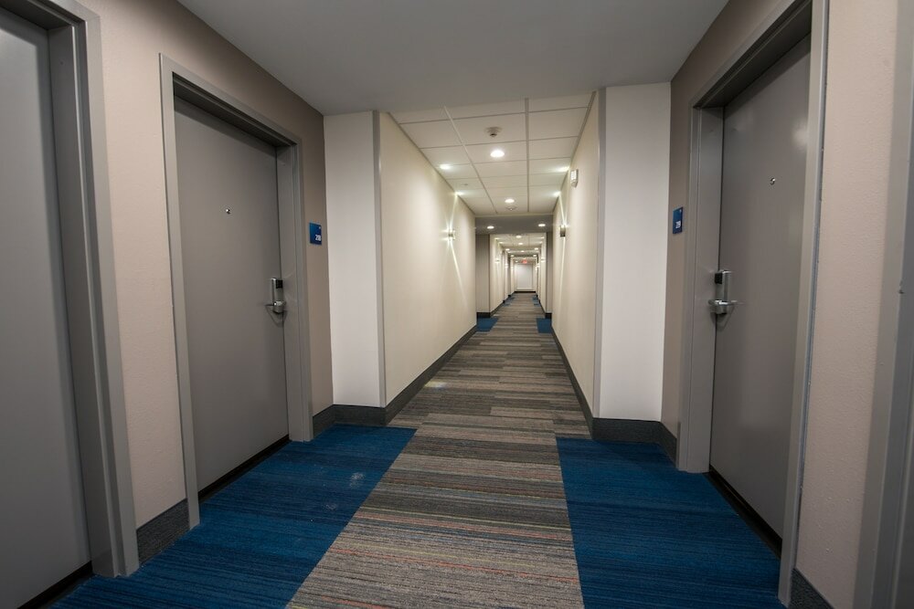 Фото Holiday Inn Express & Suites Lake Charles South Casino Area, an Ihg Hotel