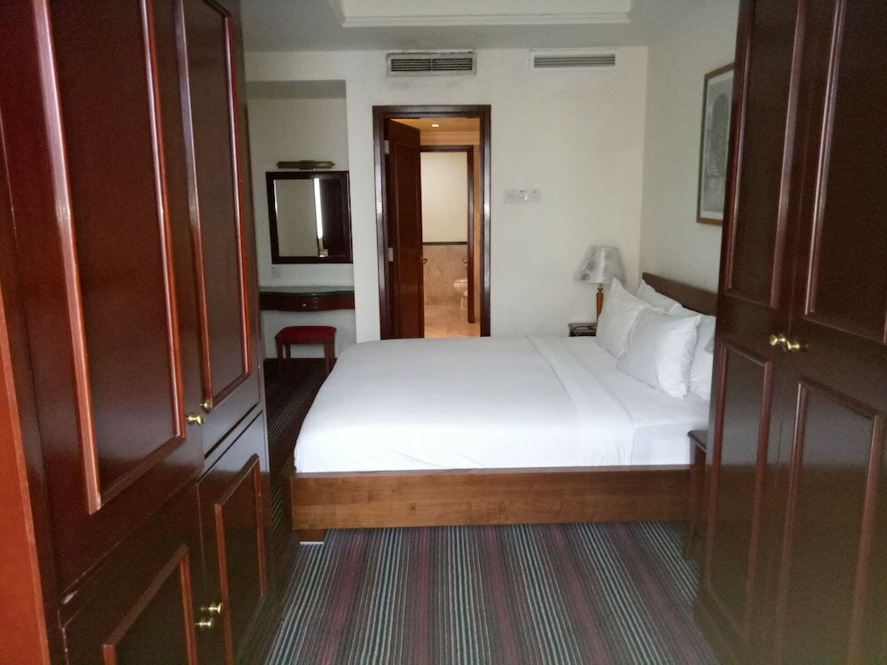 Фото Real Point Suites at Times Square